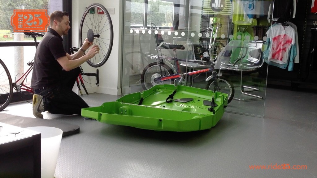 How to pack a bike into a bike box Polaris Bike Pod Pro Ride25